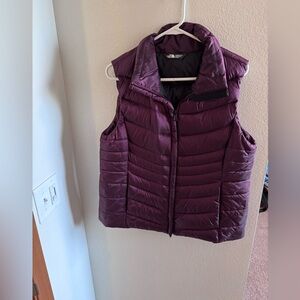 The North Face Women's Merlot Puffer Vest